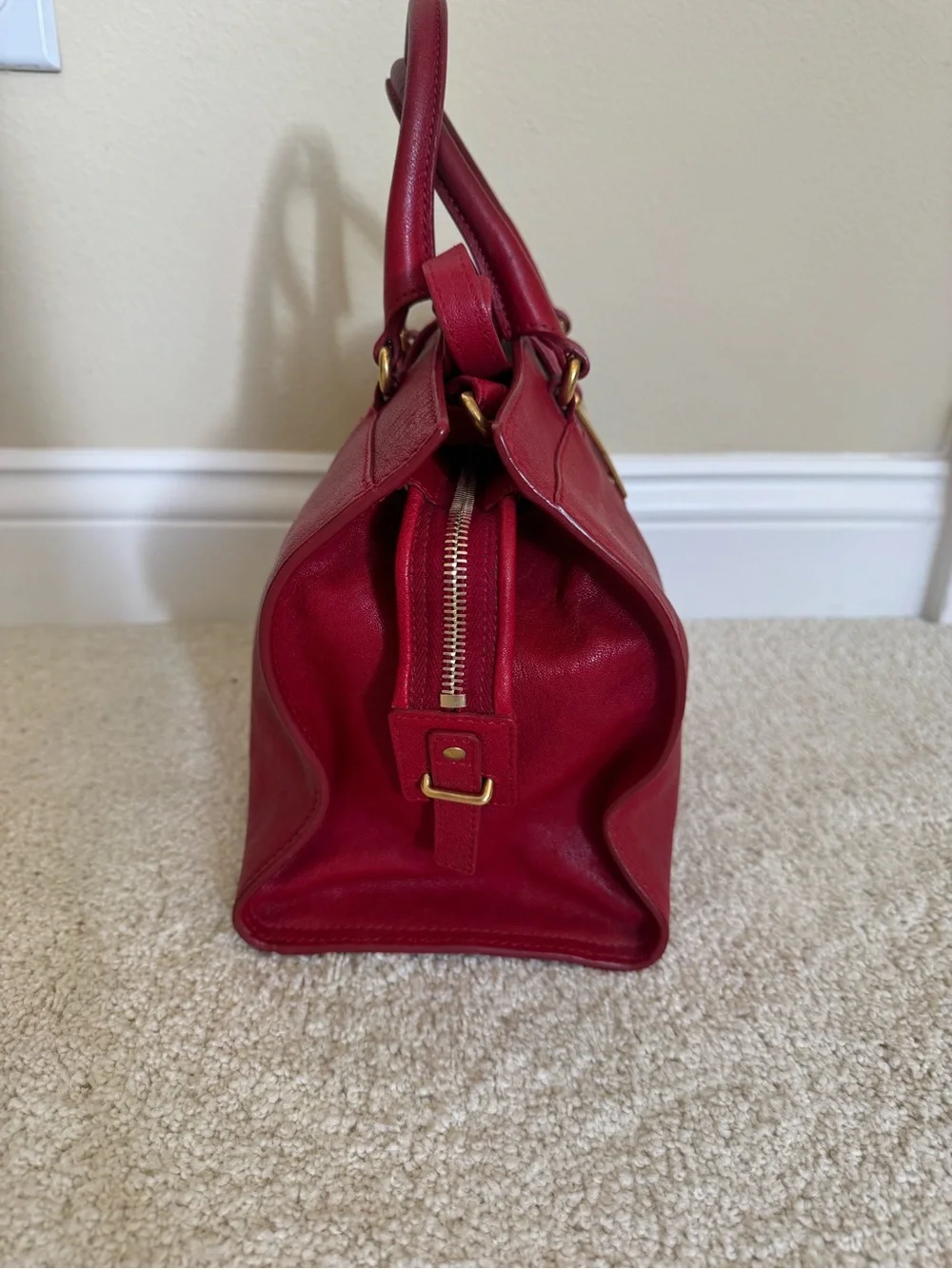 Yves Saint Laurent rendered ysl